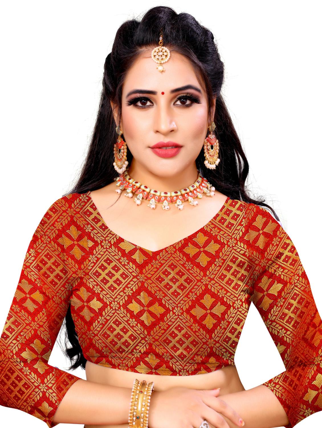 self design kanjivaram saree with blouse - 17552248 - Zoom Image - 4