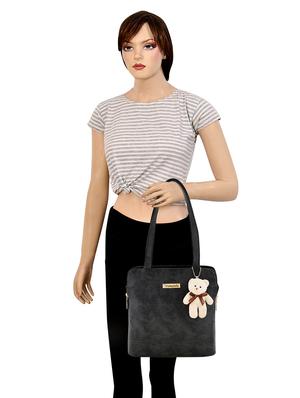 black leatherette (pu) regular handbag - 17552286 - Standard Image - 5