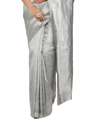 silver art silk banarasi saree with blouse - 17553889 - Standard Image - 3