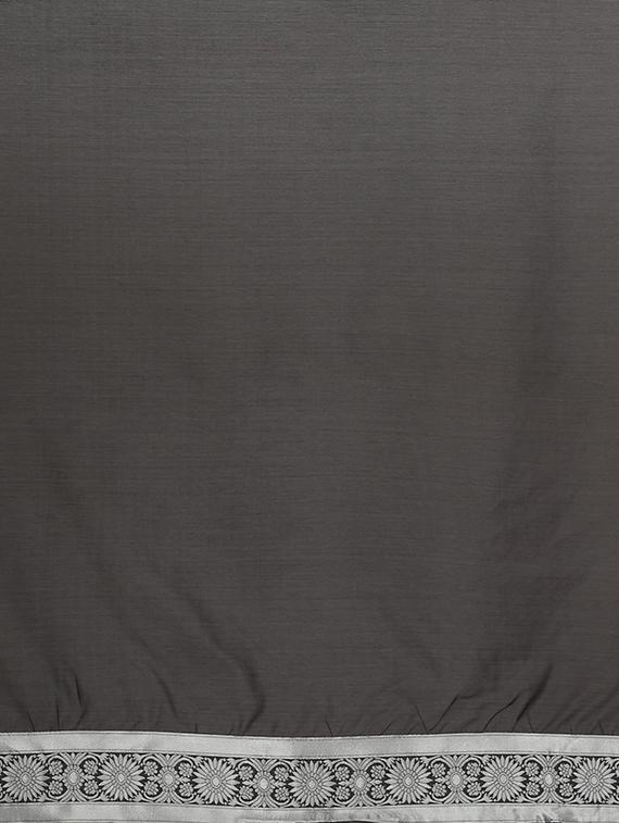 maroon art silk banarasi saree with blouse - 17553893 - Zoom Image - 5
