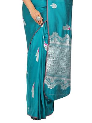 turquoise silk blend banarasi saree with blouse - 17553895 - Standard Image - 3