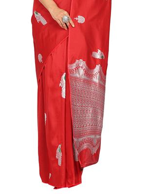 conversational banarasi saree with blouse - 17553900 - Standard Image - 3