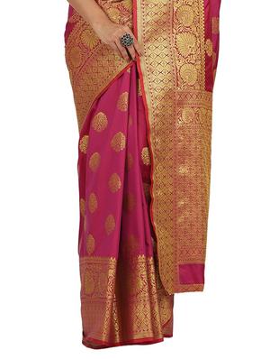 magenta banarasi saree with blouse - 17553918 - Standard Image - 3