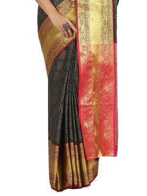 solid banarasi saree with blouse - 17553932 - Standard Image - 3