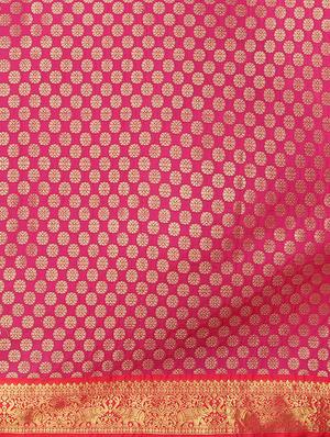 solid banarasi saree with blouse - 17553932 - Standard Image - 5