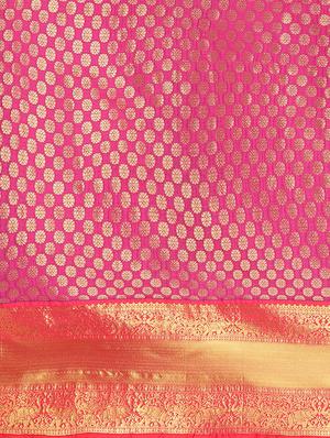 jacquard banarasi saree with blouse - 17553939 - Standard Image - 5