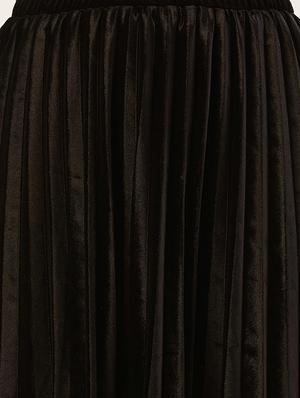 accordion pleated flared skirt - 17554791 - Standard Image - 5
