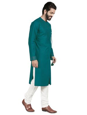 green solid pintucked kurta pyjama set - 17557178 - Standard Image - 2