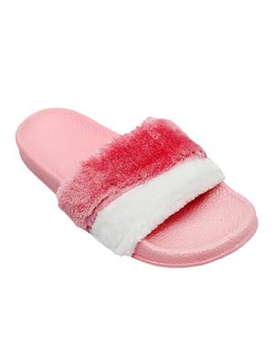 pink slip on flip flop - 17557439 - Standard Image - 2