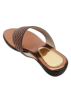 gold pvc flip flops - 17557455 - Standard Image - 4