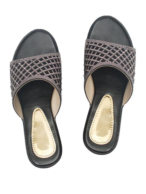 black pvc flip flops - 17557456 - Standard Image - 1