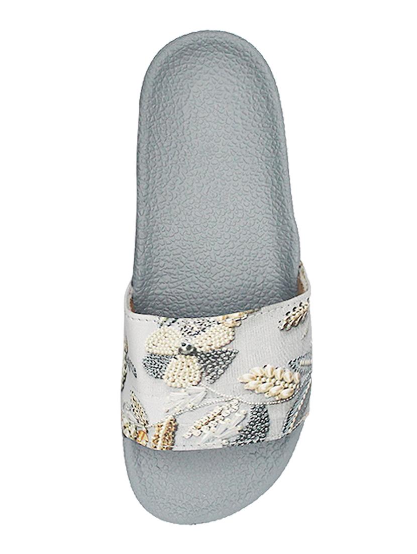 white pvc flip flops - 17557460 - Zoom Image - 5