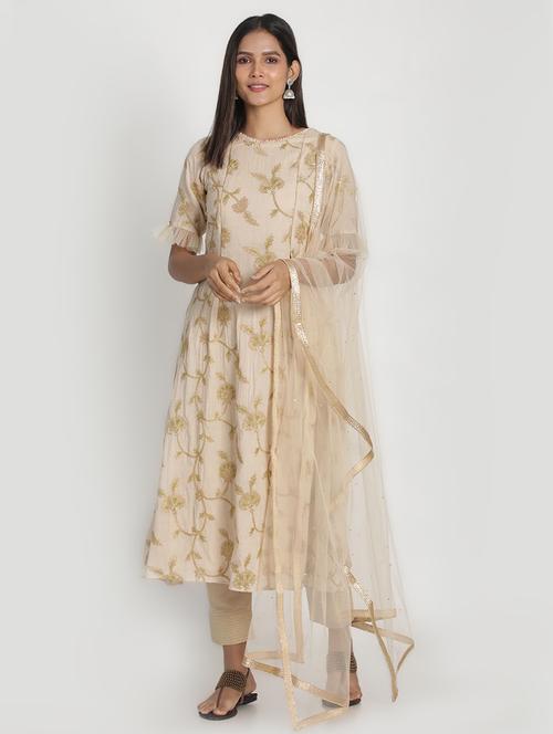 embroidered suit set - 17557499 - Standard Image - 1