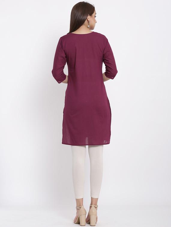 solid straight kurta - 17557516 - Zoom Image - 3