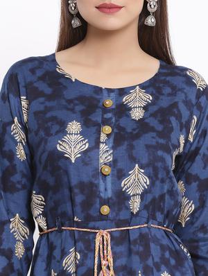 printed flared ethnic dress - 17557553 - Standard Image - 4