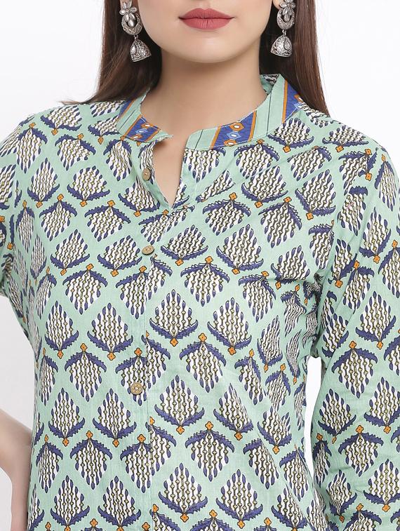 printed kurta palazzo set - 17557579 - Zoom Image - 4