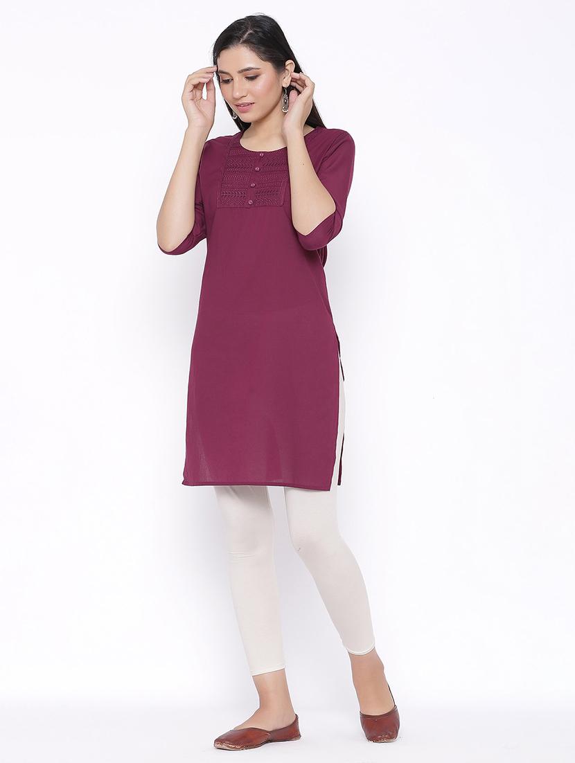 tonal embroidered straight kurta - 17557713 - Zoom Image - 2