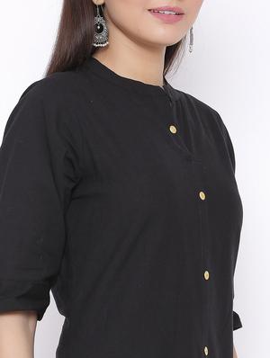 solid straight kurta - 17557730 - Standard Image - 4