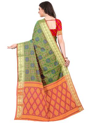 jacquard kanjivaram saree with blouse - 17558173 - Standard Image - 2