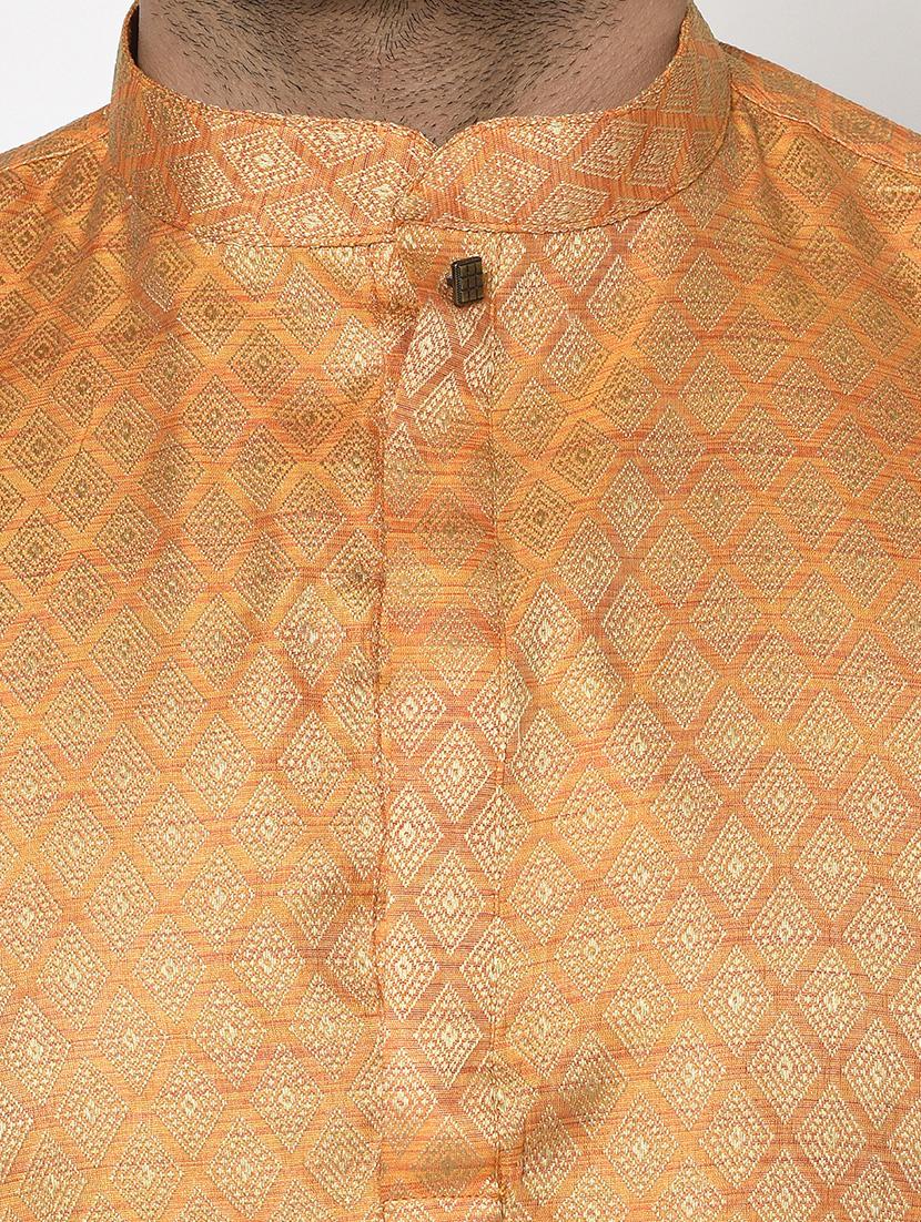 orange self design long kurta - 17558481 - Zoom Image - 4