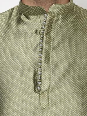 green self design long kurta - 17558486 - Standard Image - 4