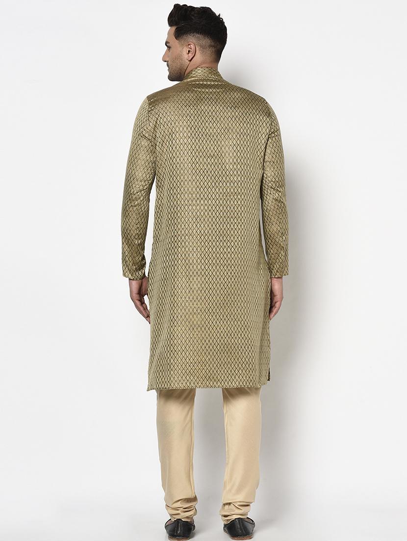 brown self design long kurta - 17558493 - Zoom Image - 3