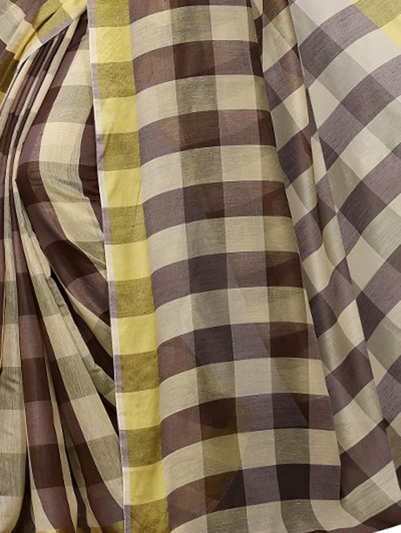 checkered printed saree with blouse - 17558547 - Zoom Image - 4