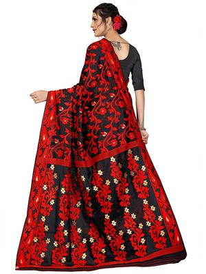 self design jamdani saree with blouse - 17558557 - Standard Image - 2