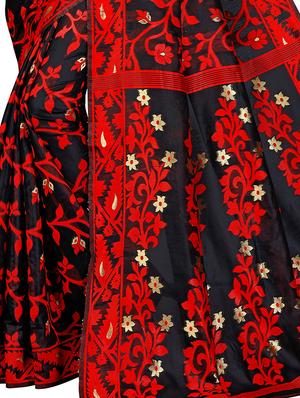 self design jamdani saree with blouse - 17558557 - Standard Image - 3