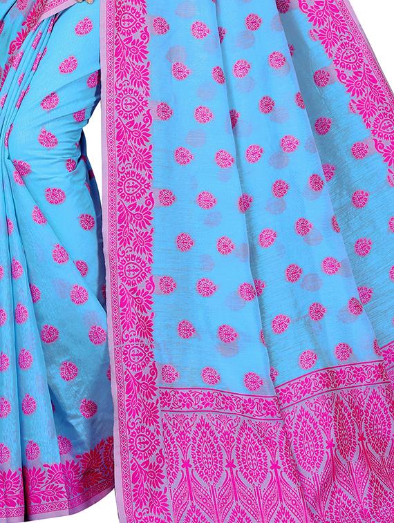 bordered banarasi saree with blouse - 17558566 - Zoom Image - 3