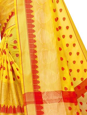 butti bordered saree with blouse - 17558568 - Standard Image - 3