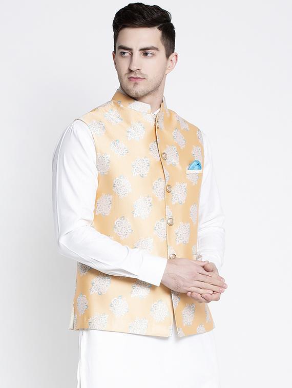 white kurta pyjama set with yellow floral nehru jacket - 17558809 - Zoom Image - 2