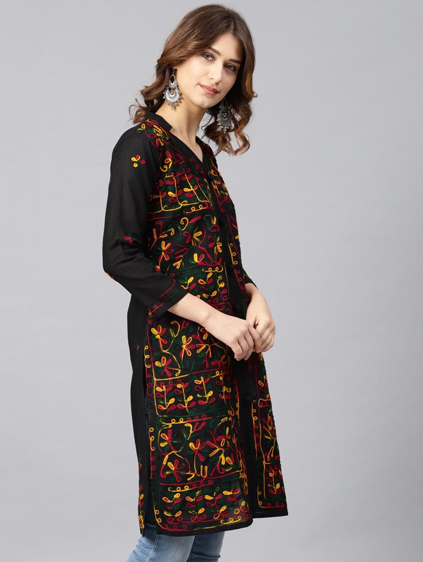chikankari straight kurta - 17559071 - Zoom Image - 2