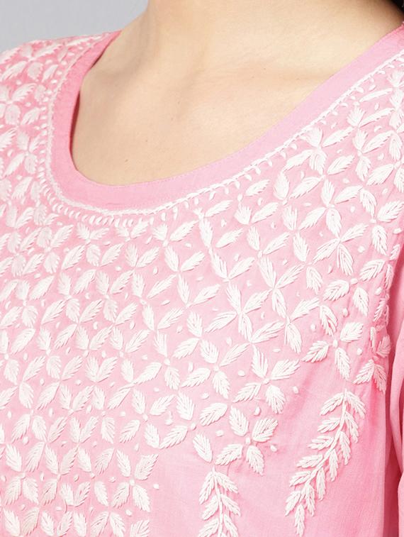 chikankari straight kurta - 17559137 - Zoom Image - 4