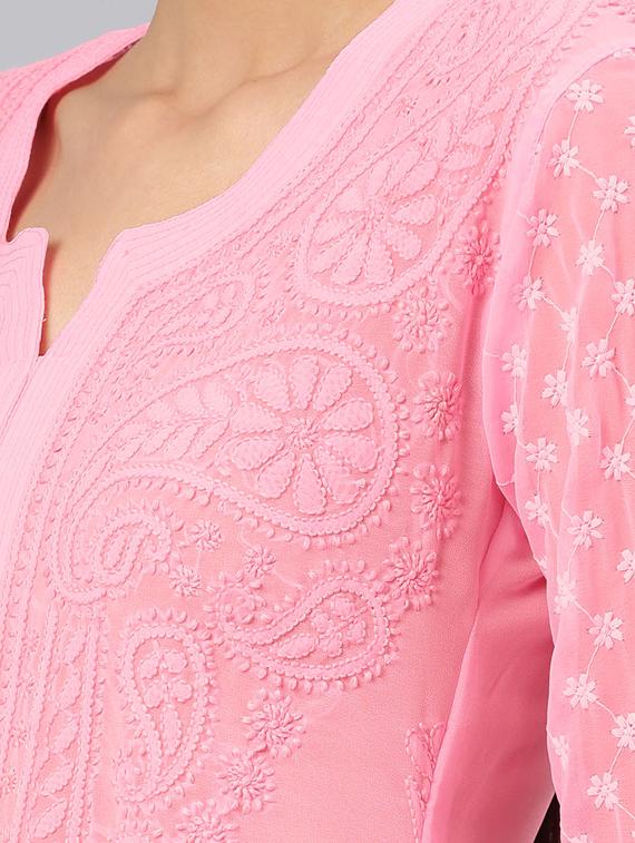 chikankari straight kurta - 17559220 - Zoom Image - 4
