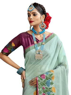 floral bordered saree with blouse - 17559534 - Standard Image - 2