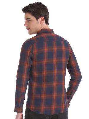 navy blue checkered casual shirt - 17560966 - Standard Image - 3