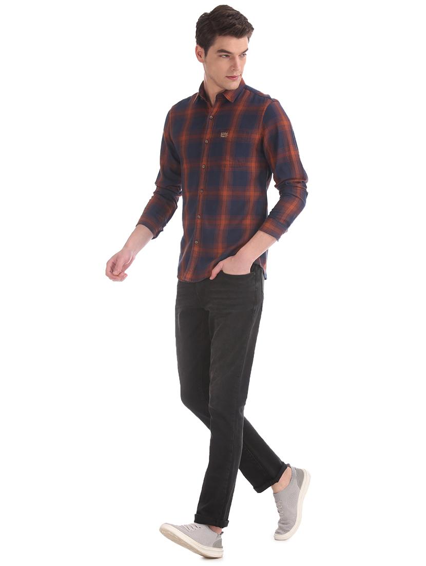 navy blue checkered casual shirt - 17560966 - Zoom Image - 4