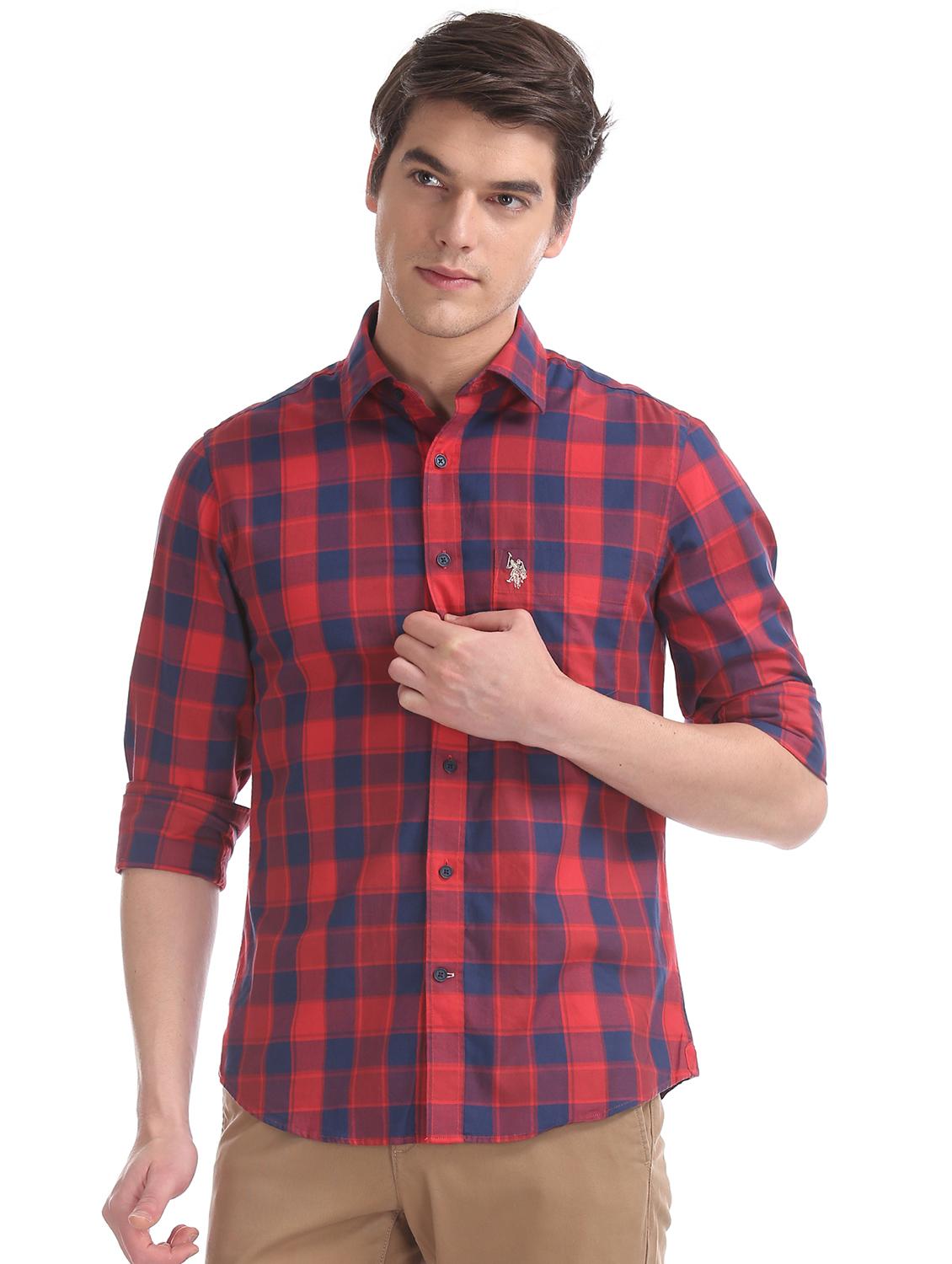 red checkered casual shirt - 17561933 - Zoom Image - 1