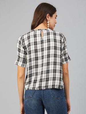 key hole neck checkered top - 17562564 - Standard Image - 2