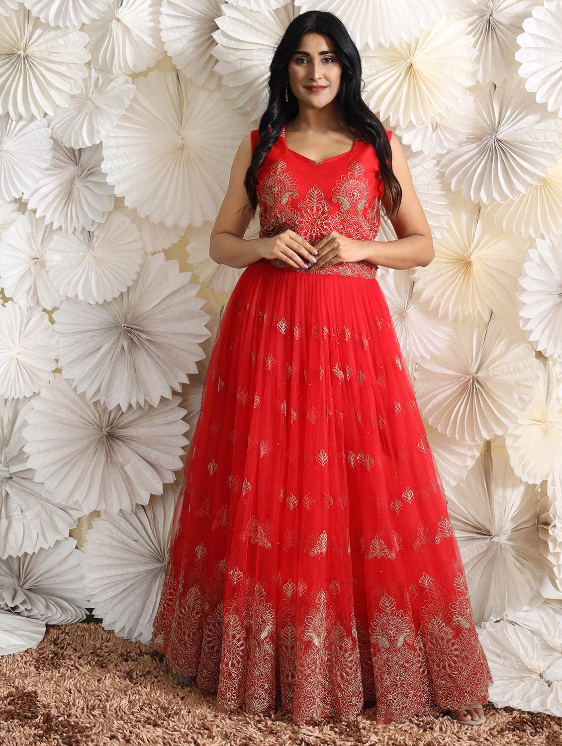 embroidered net flared gown - 17562572 - Zoom Image - 2