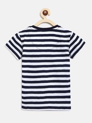 white striped t-shirt - 17562744 - Standard Image - 2