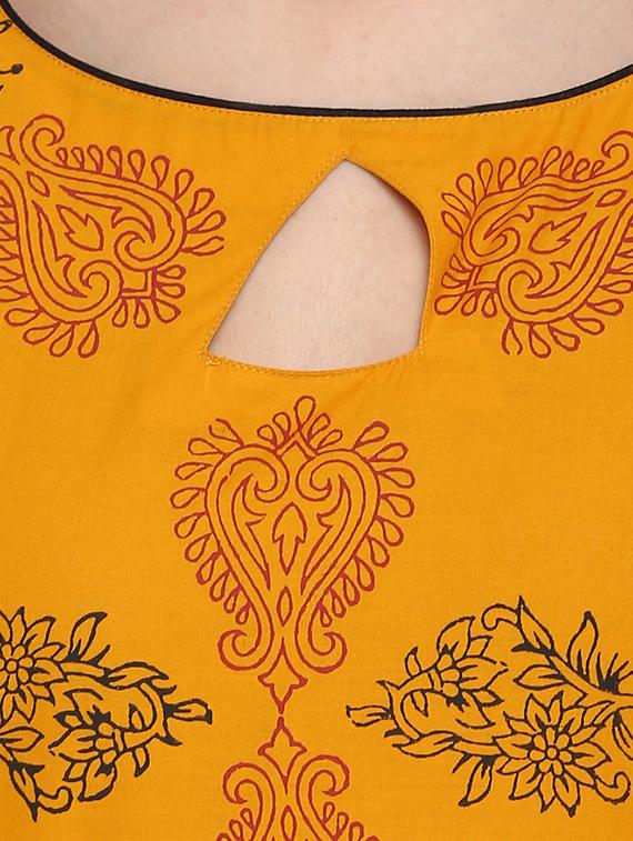 mustard printed flared kurta - 17564495 - Zoom Image - 4