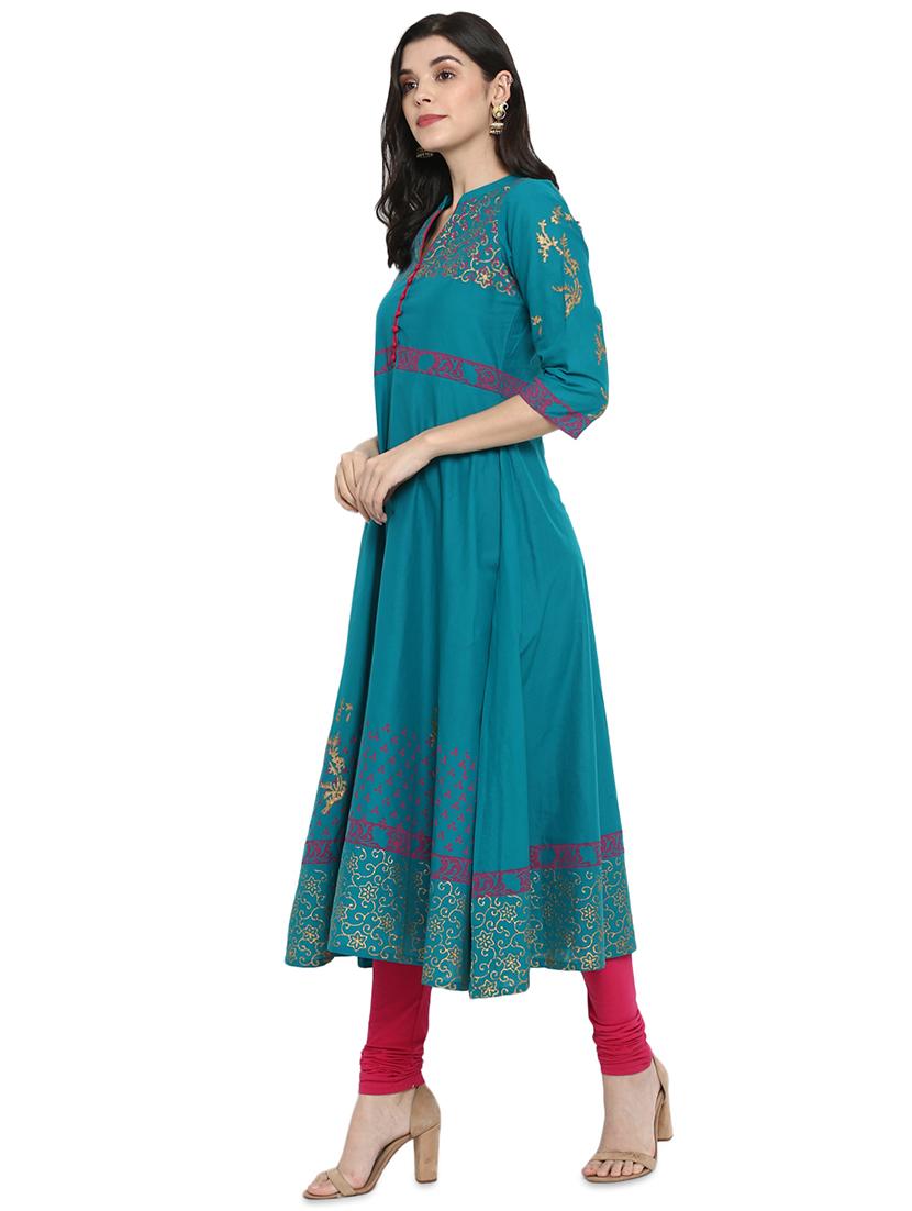 block print flared kurta - 17564502 - Zoom Image - 2