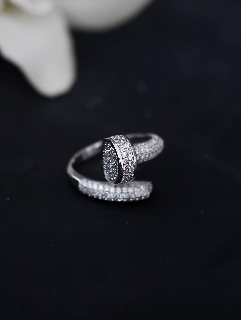 silver metal finger ring - 17565166 - Zoom Image - 1