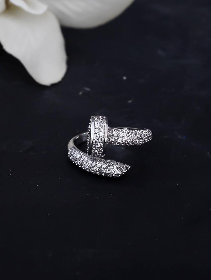 silver metal finger ring - 17565166 - Zoom Image - 2
