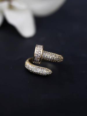 gold metal finger ring - 17565174 - Standard Image - 3