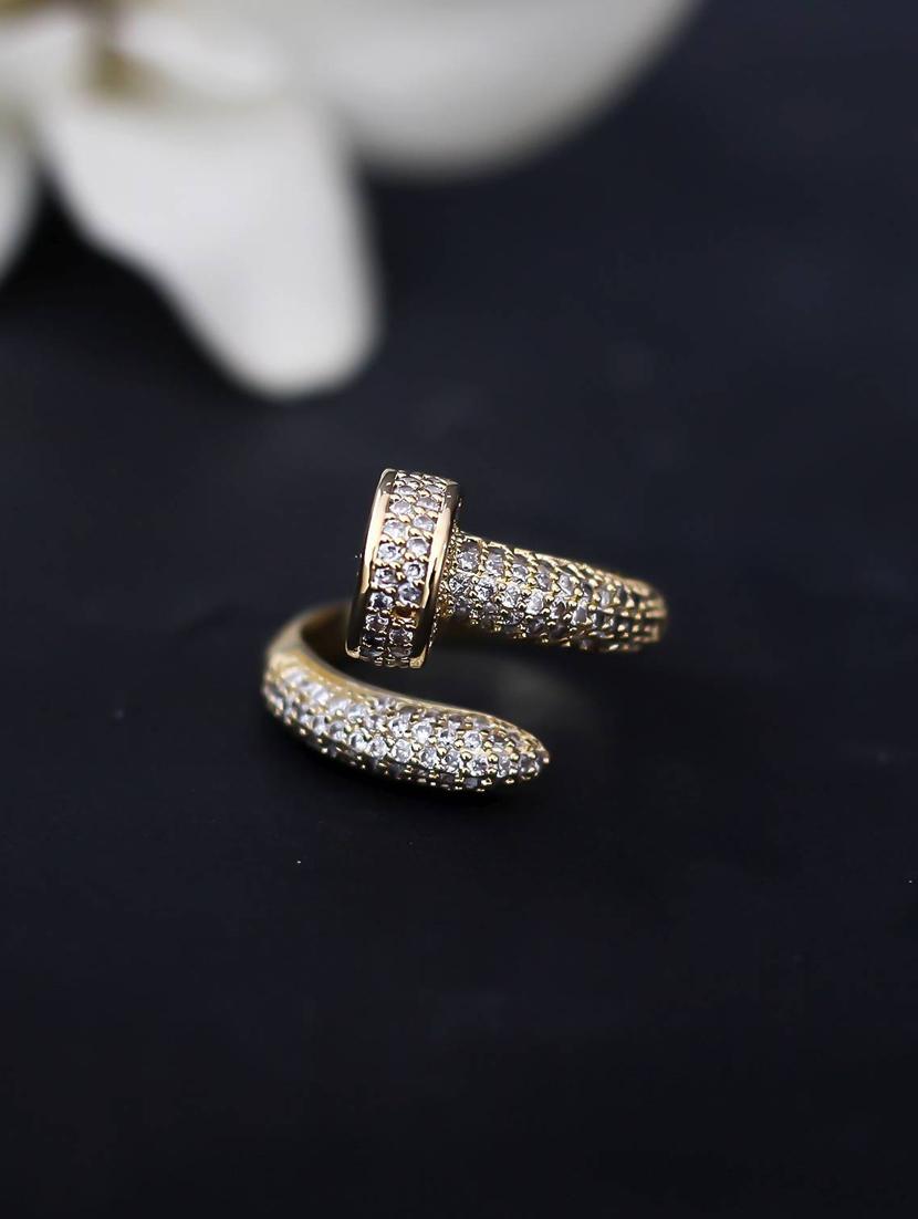 gold metal finger ring - 17565174 - Zoom Image - 3