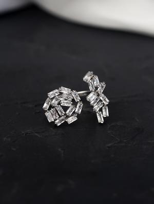 silver metal finger ring - 17565187 - Standard Image - 2