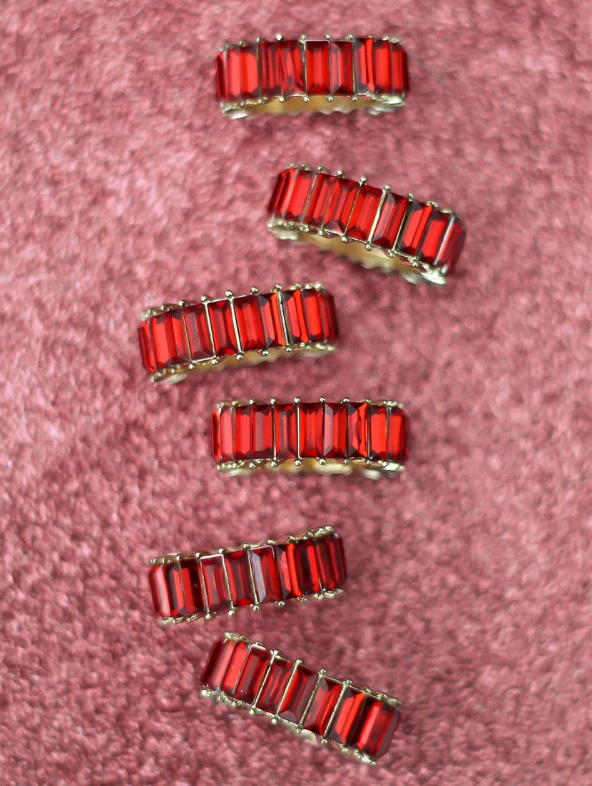 red metal finger ring - 17565198 - Zoom Image - 2